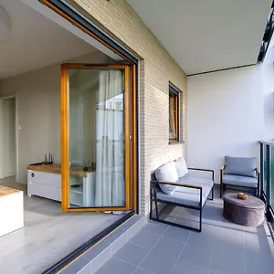 https://hello-apartments-gdask-apartament-zajezdnia-wrzeszcz.sopothotels.com