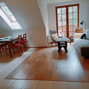 https://apartament-osiedle-podgrze-1c-23.szklarskaporebahotels.net