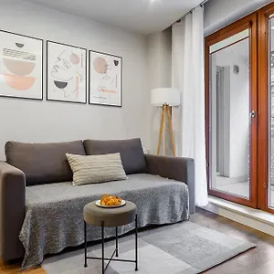 https://po-serviced-apartments-oxygen-accommodation.warsawhotelspoland.com